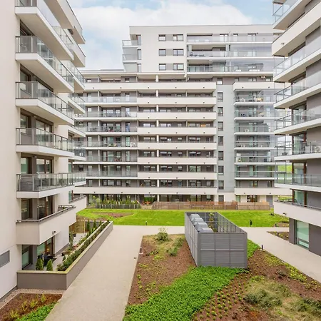 Elegant Next To Westfield Arkadia In By Renters